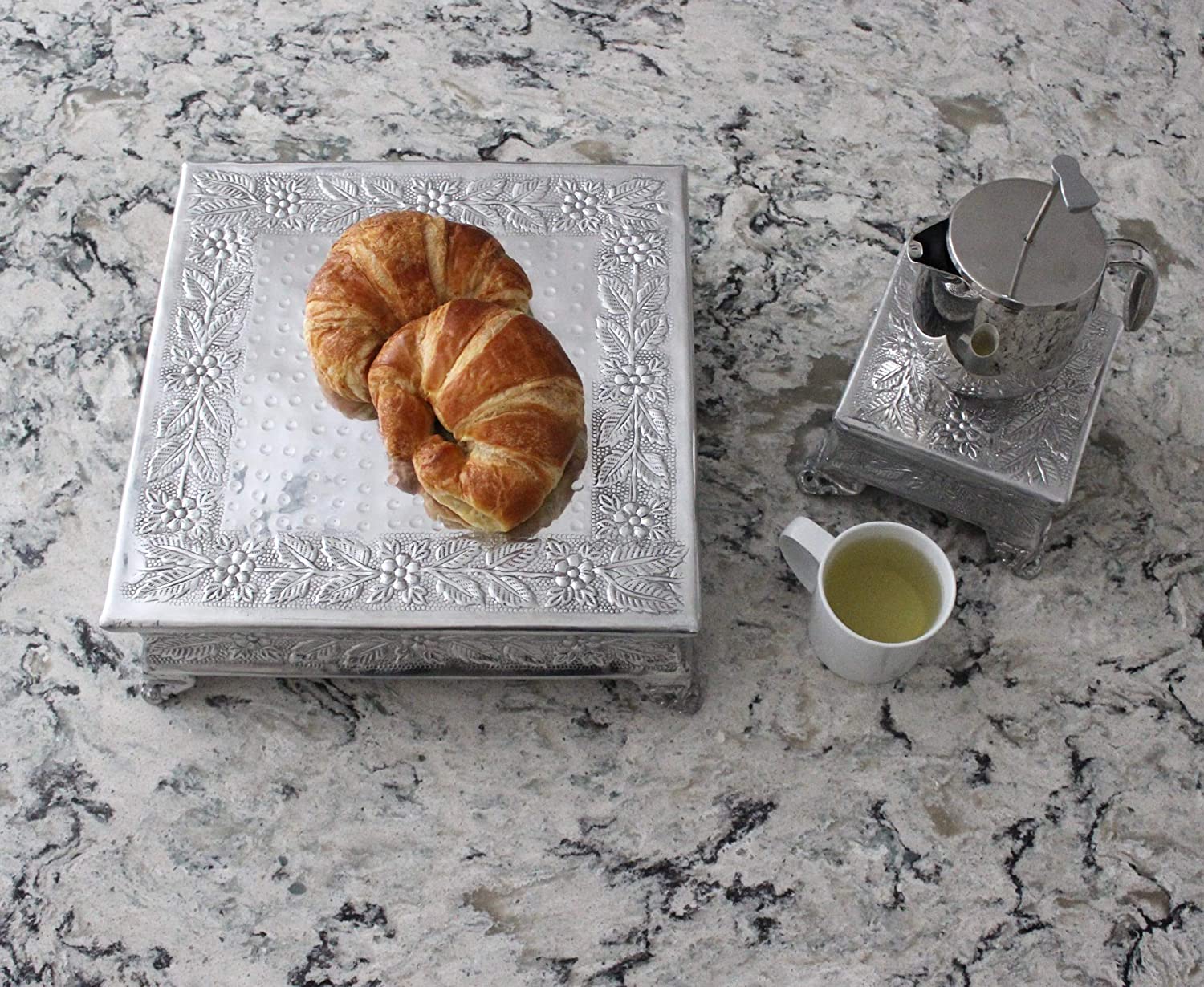 IR 4184 - Galvanized Cake Stand 12"x7"