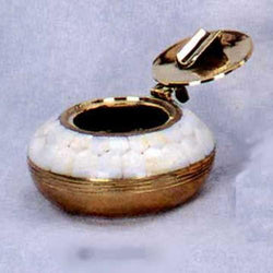 BR 10761 - Ashtray, Brass and Mother of Pearl