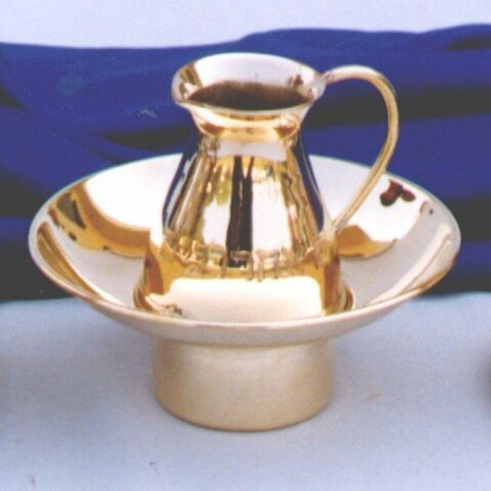 BR 2601 - Bowl and Pitcher