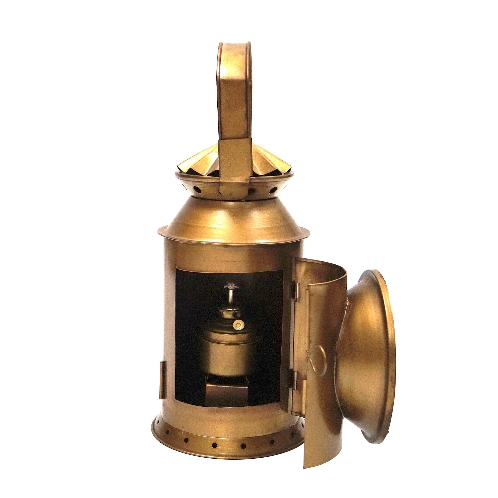 IR 1516 - Iron Railway Locomotive Engine Oil Lamp