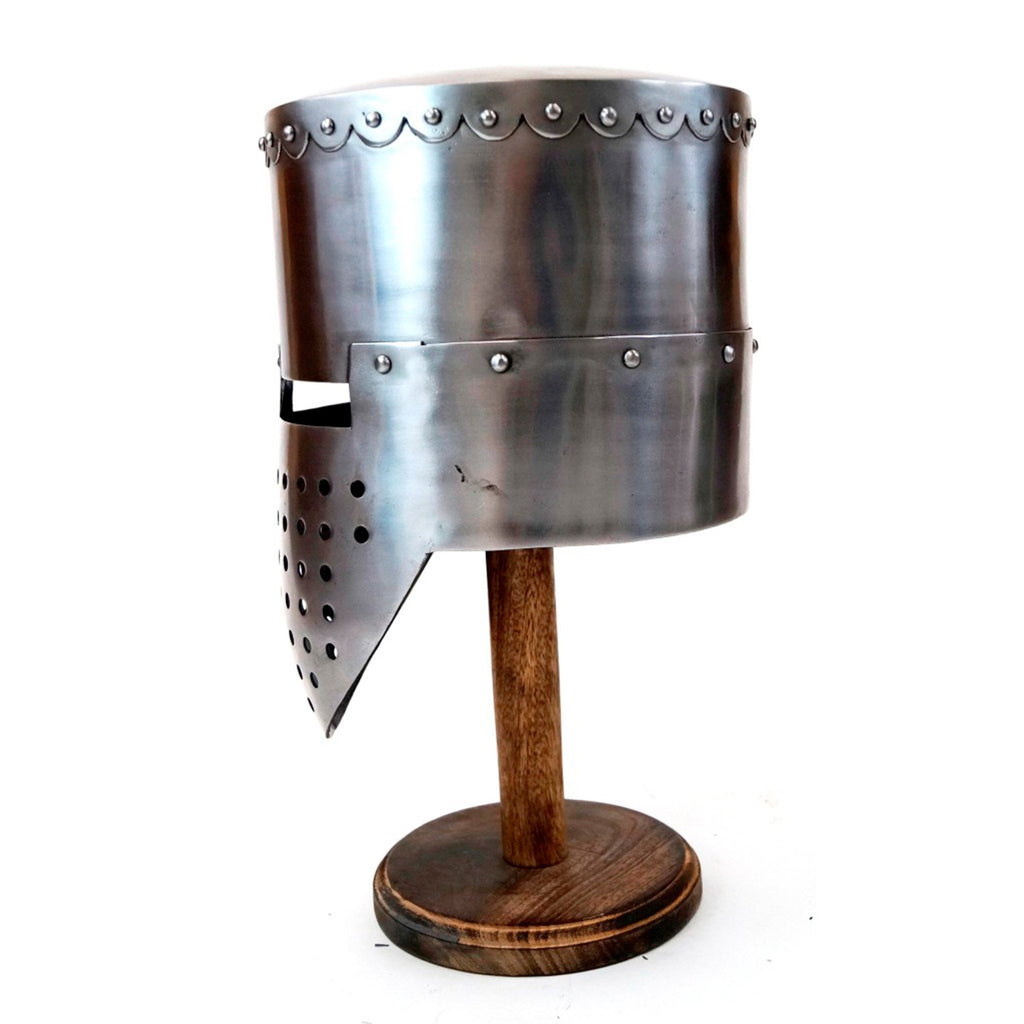 IR 80685A - Crusader Knight Helmet