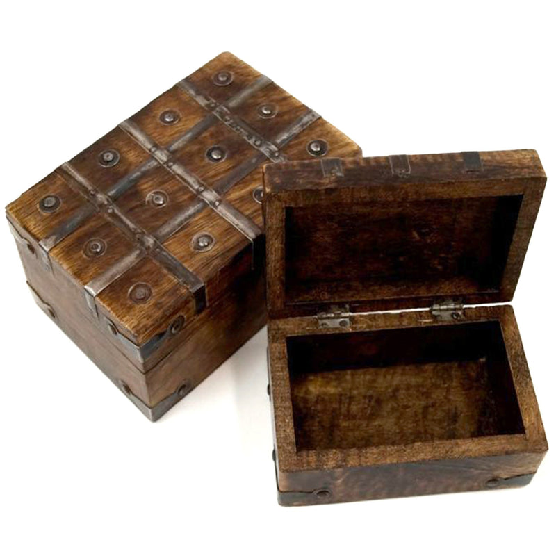 SH 23350 - Nested Wooden Pirate Chest, Iron Inlay Set/2